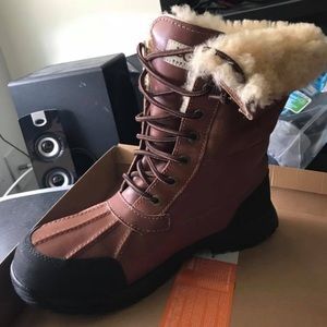 Men’s Size 10 - Ugg Boats - Butte Style 895995